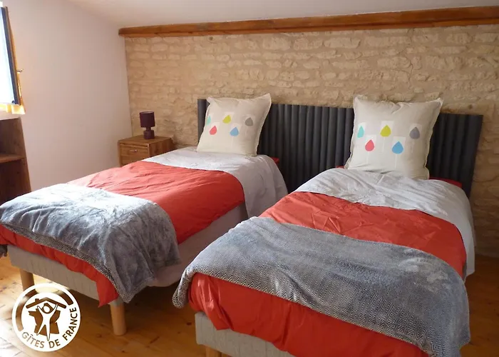 Hébergement de vacances Rénové 3 à Avec Wifi - Fr-1-426-600